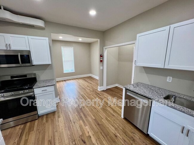 Photo - 502 William St Unidad 3