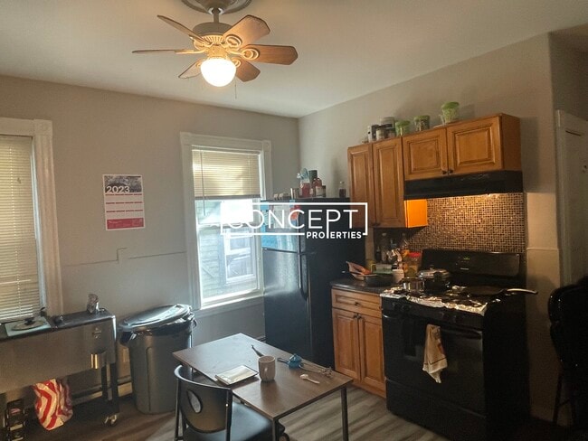 Photo - 65 Hillside St Unit 1