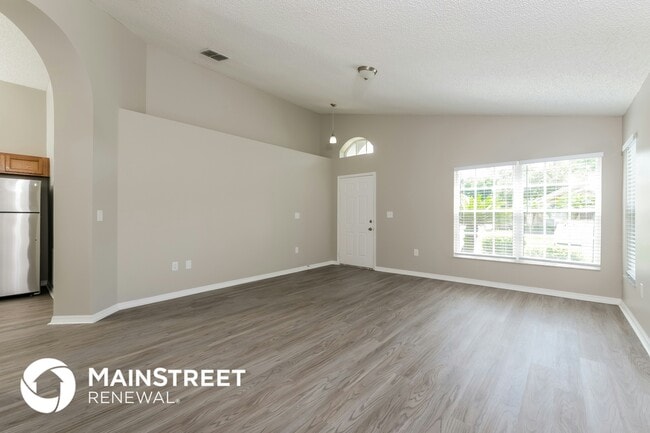 Photo - 828 Shell Ln