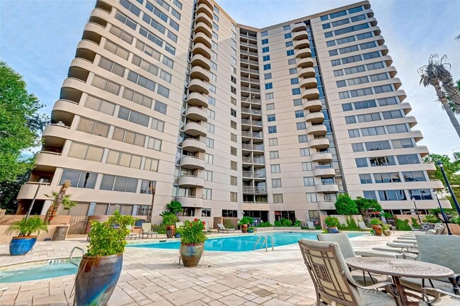 Photo - 3525 Sage Rd Unit 1703