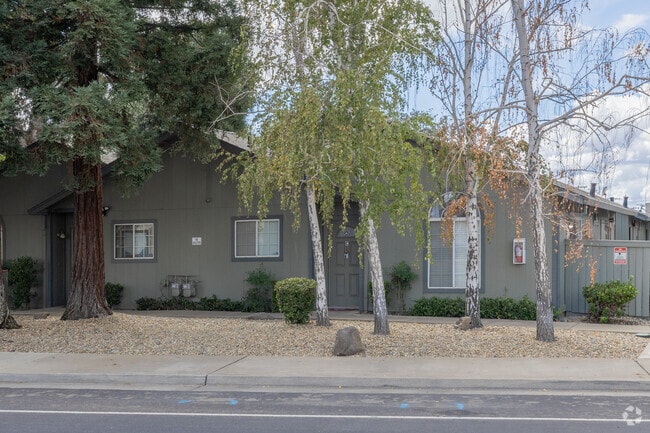 Foto alternativa del edificio - Lincoln Villas