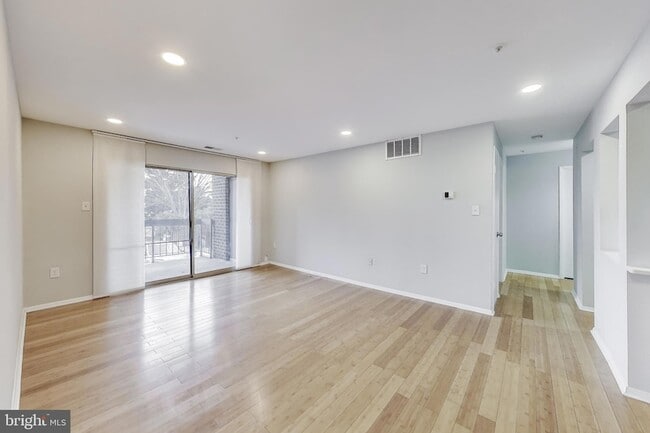 Photo - 7802 Guildberry Ct Unit 201