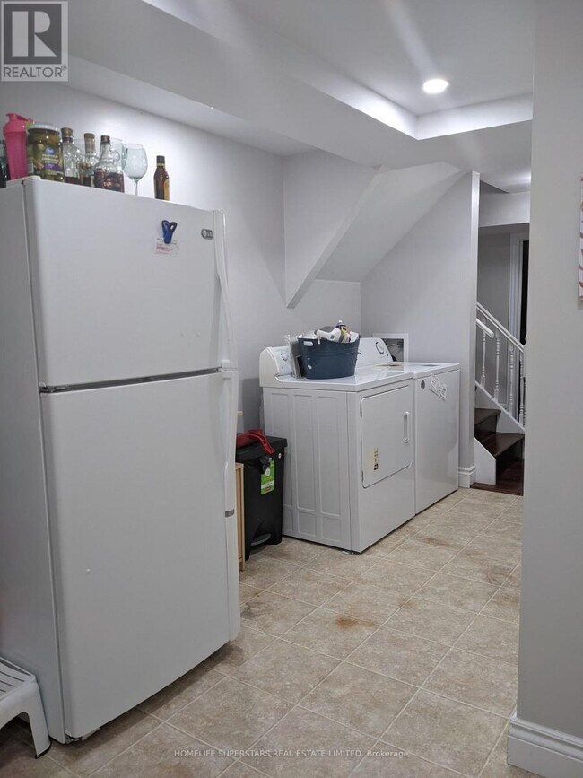 Photo - 2 Hoddle Crescent