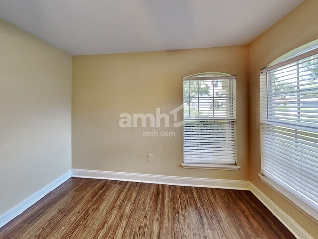 Photo - 148 Towering Pines Dr