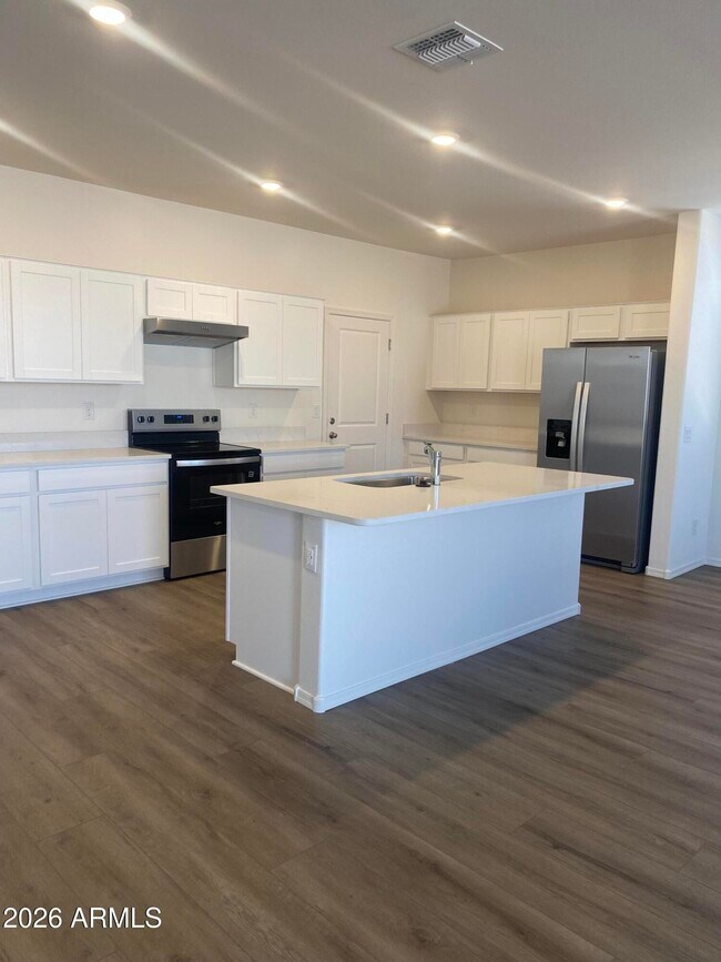 Photo - 17182 W Oberlin Way