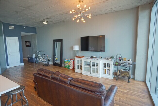 Photo - Luxury 1BR Skypoint Condo in Downtown Tampa Unit 1009