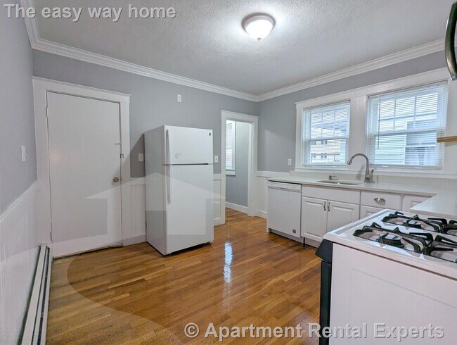 Photo - 4 Edgar Ct Unit #2