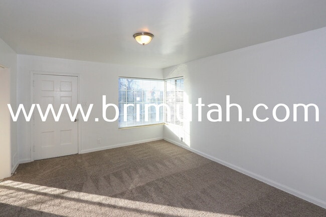Photo - 2613 S Hartford St