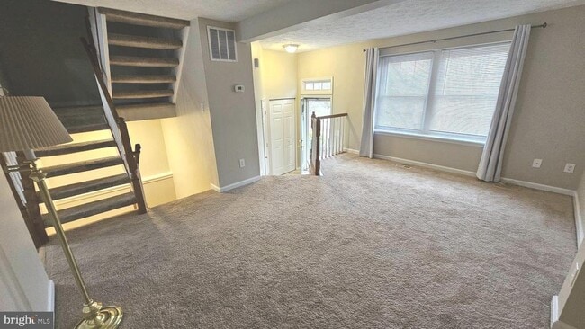 Photo - 1196 Swanhill Ct