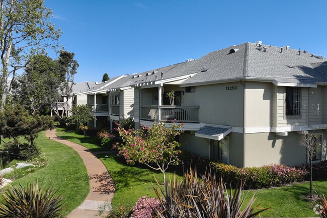 12291 Carmel Vista Rd - The Lakes Carmel Delmar