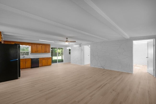 Photo - Single Family Ranch Brick Home For Rent!