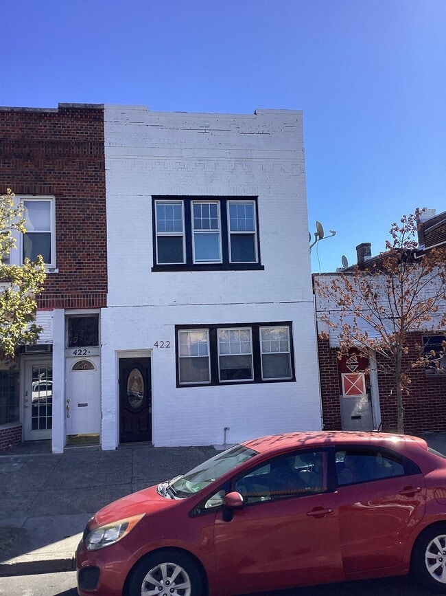 Building Photo - 422 Avenue C