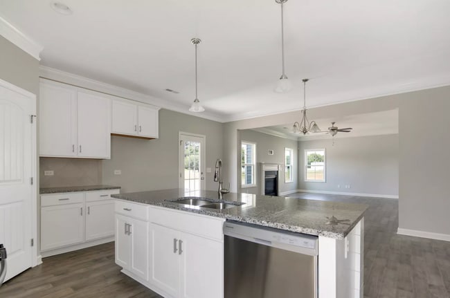 Photo - Room in House on Hanover Ct