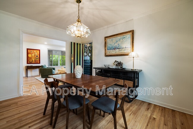 Photo - 520 San Pasquale Ave SW