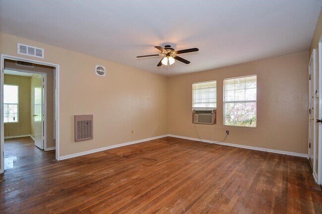 Photo - 5515 Flamingo Dr