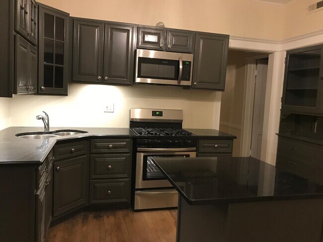 Photo - 2734 W 18th St Unit 2F