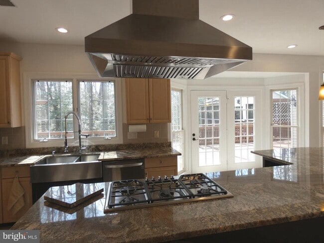 Photo - 6422 Lake Meadow Dr