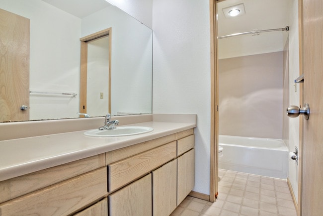 Photo - The Chesapeake Apartments