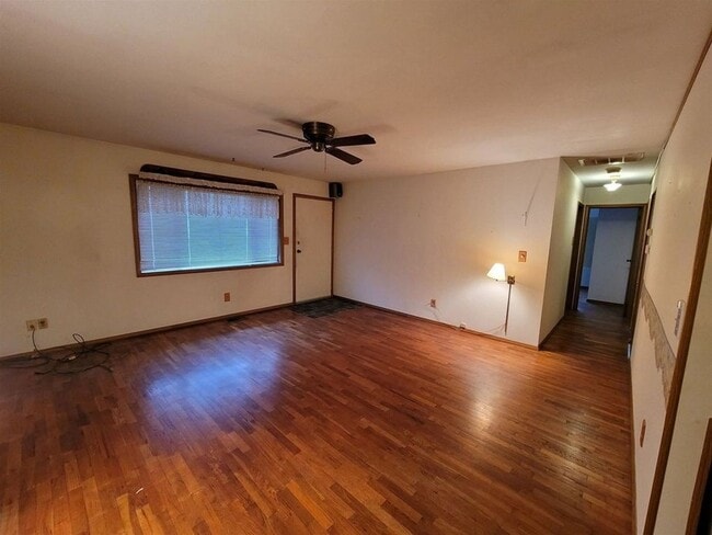 Photo - 3 bedroom 1 bath