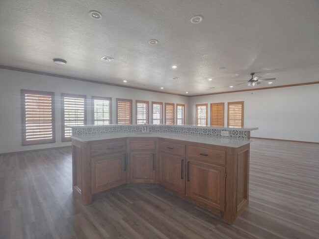 Photo - Large Private Oasis FOR RENT in Tuttle!