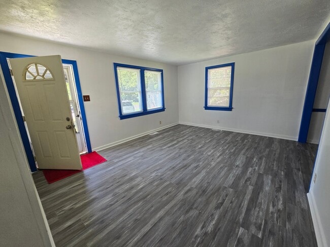 Photo - 2312 Reed Rd