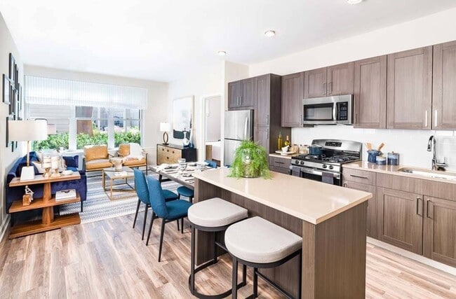 Modera Founders Row