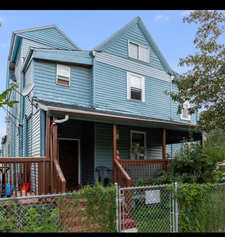 Photo - 221 N Eastern Ave Unit 3