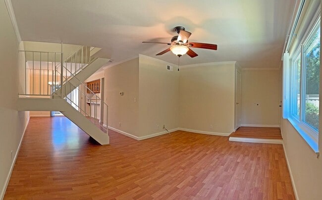 Photo - 1448 Carnot Dr