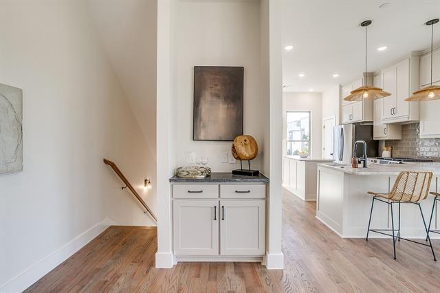 Photo - 300 Foch St Unit 140