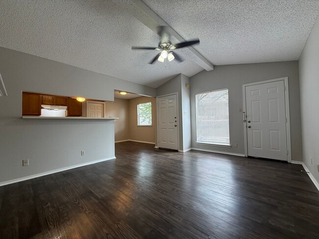 Photo - Walt/Mintz Properties1 (522 Cutty Trl) Unidad B