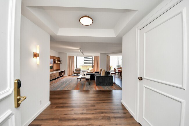 Photo - 1300 Lamar St Unit S3