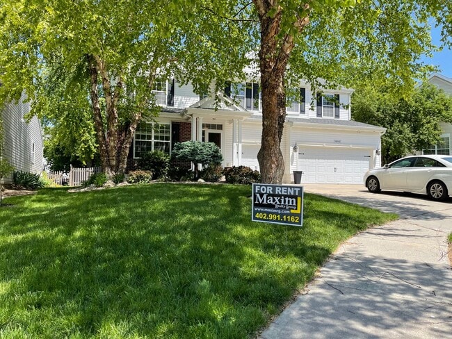 Photo - Beautiful 4 bed 2.5 bath 3000+sq ft