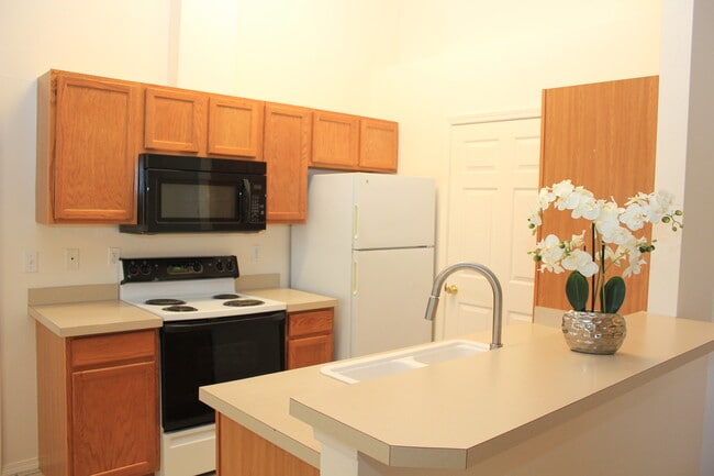 Building Photo - 7626 W Opohonga Ln Unit 201