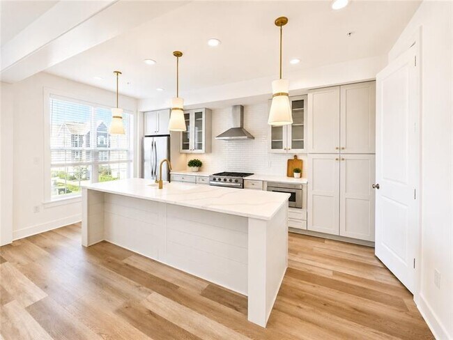 197 Foundation Dr