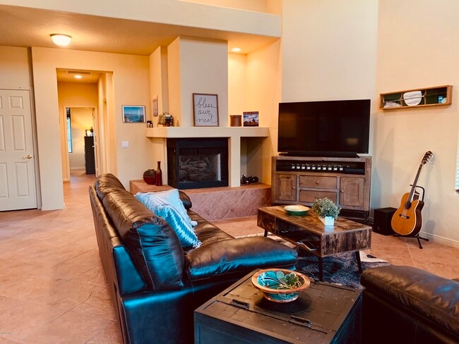 Photo - 6925 E Sienna Bouquet Pl