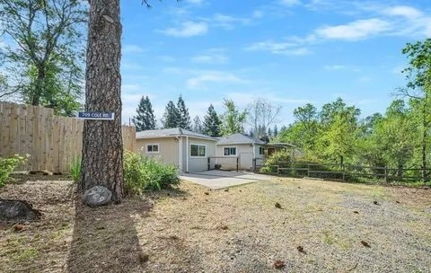 Photo - 709 Cole Rd