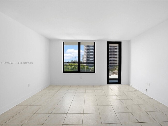 Photo - 10185 Collins Ave Unit 703