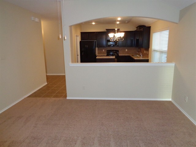 Photo - 1000 Churchill Dr