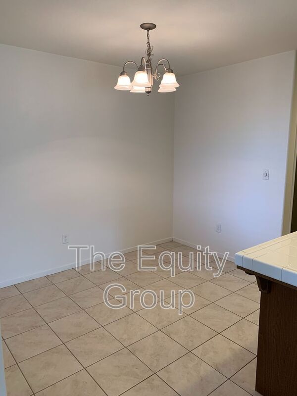 489 Edgewater St Rental For Rent in Tulare, CA