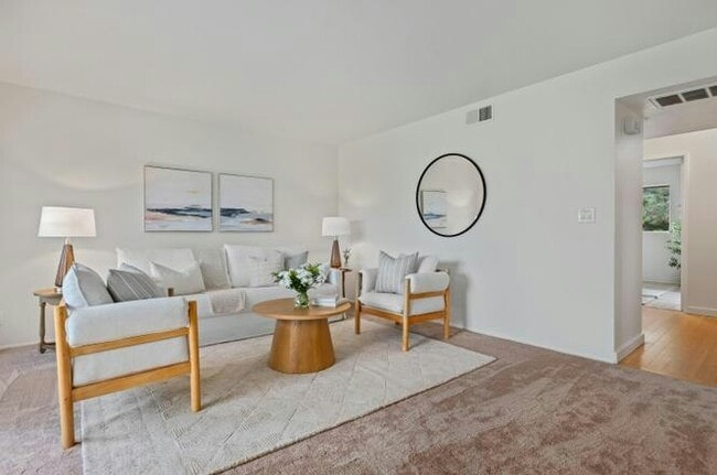 Photo - 1070 Miramonte Dr Unit 33