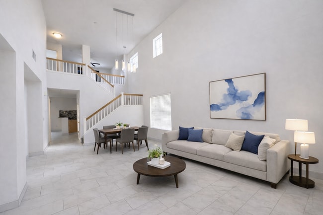 Photo - Bright & Spacious Woodland Home with Functional Layout 3 bed/2.5 bath