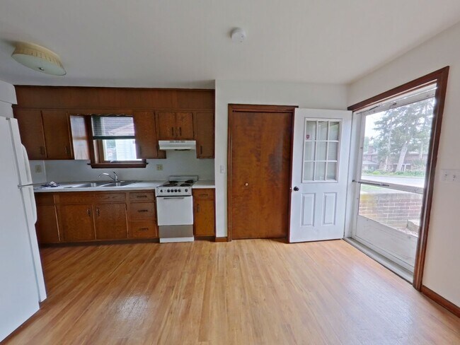 Photo - 550 S Hanover St Unit Apt. 101