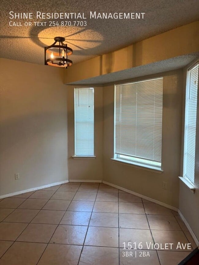 Photo - 1516 Violet Ave