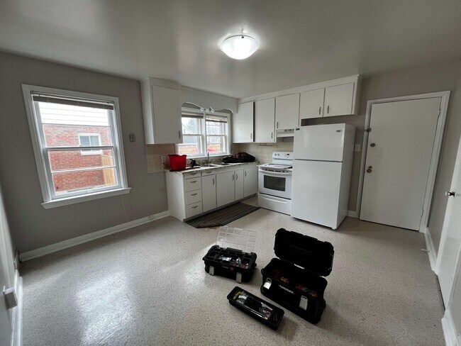 Photo - 381 Nelson St Unit 1 - main