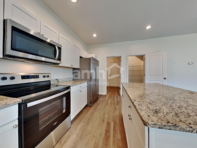 Photo - 136 Weeping Cypress Dr