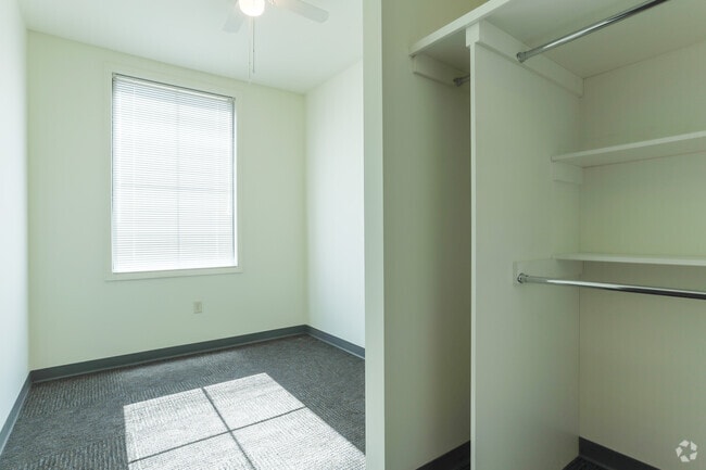 4BR, 2BA - Soze - The Parkhaus - Leasing By Bedroom