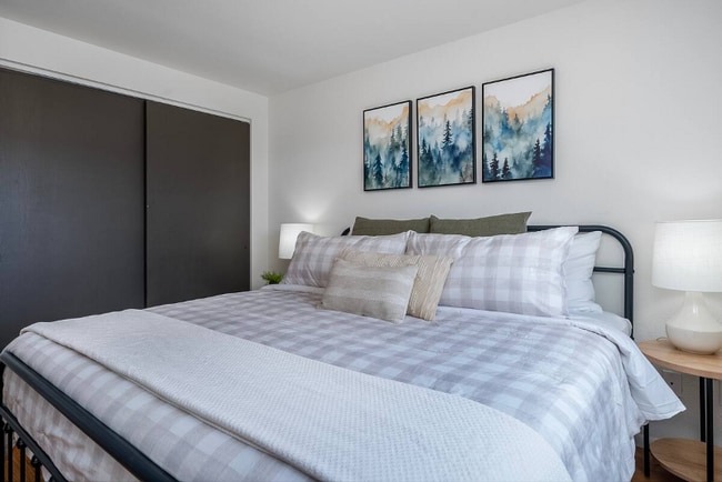 Photo - 1430 3rd Ave E Unit 3