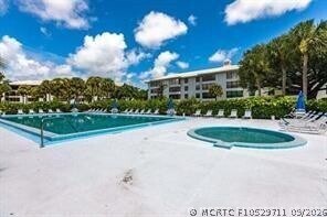 3636 Whitehall Dr Unidad 305