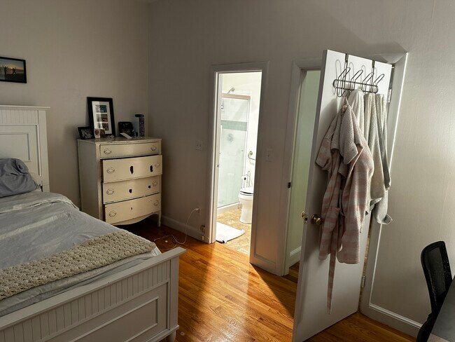 Photo - 202 St Paul St Unit 12