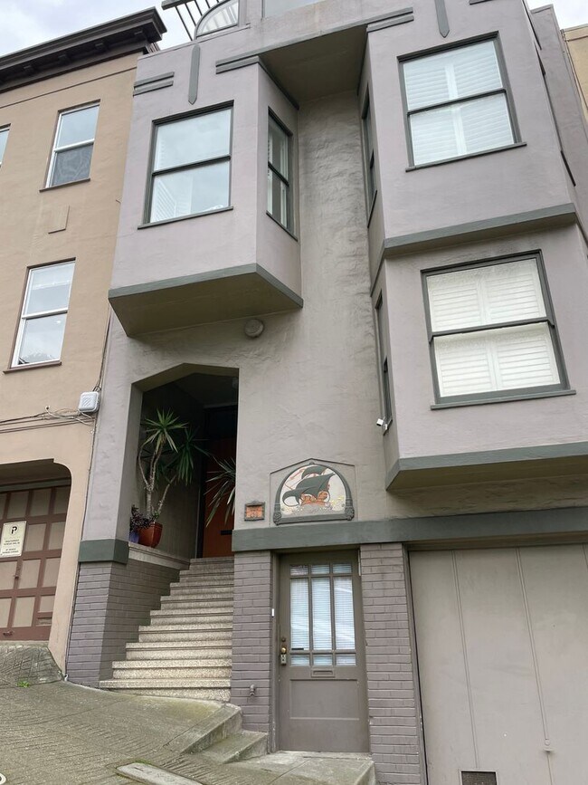 Photo - 427-427a Filbert St Apartment Unit 427a